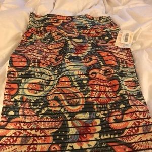 Lula Roe Cassie Skirt